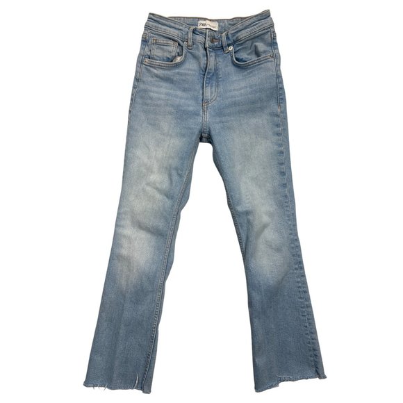 Zara‎ Jeans Womens 2 Blue Denim Straight Leg Raw Hem Light Wash - Picture 1 of 8